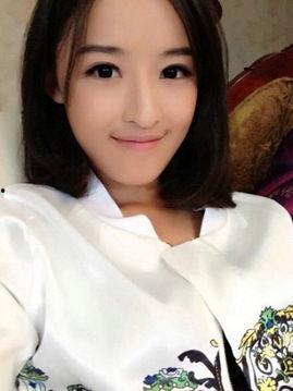 娱乐吃瓜新晋小花无黑料,无黑料，清新形象备受瞩目